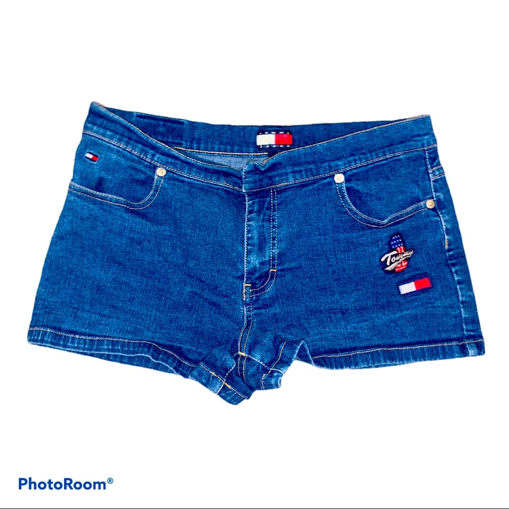 Vintage Tommy Hilfiger Women’s Jean Shorts!